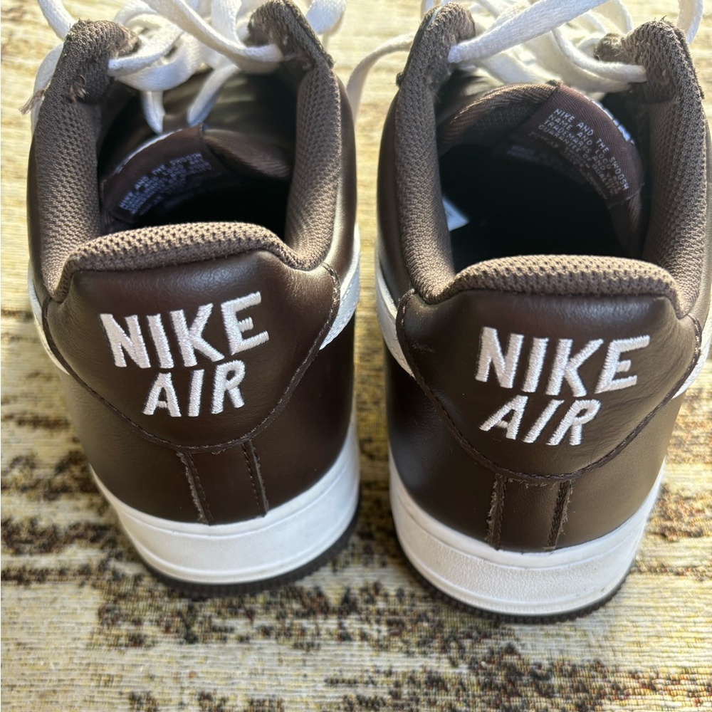 Nike Air Force 1 Lows - Chocolate - Picture 5 of 8
